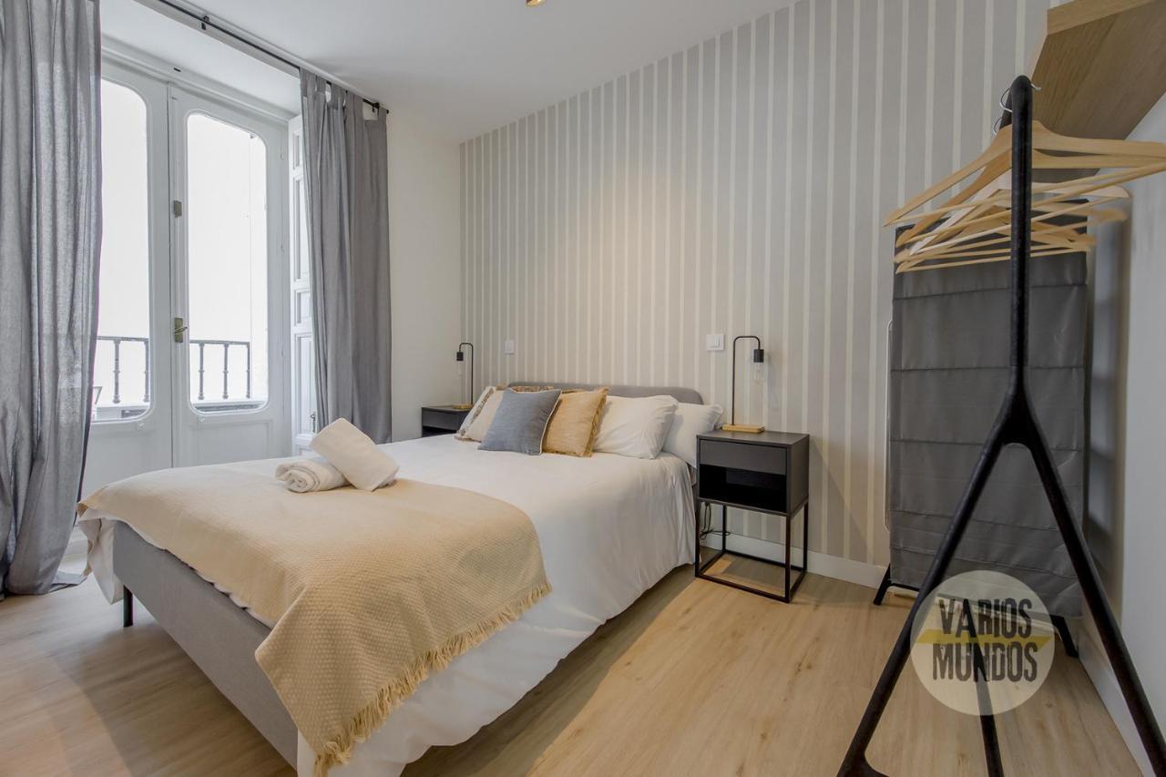 Spacious New Apartment Para 7 En La Plaza De Tirso De Molina Madrid Dış mekan fotoğraf